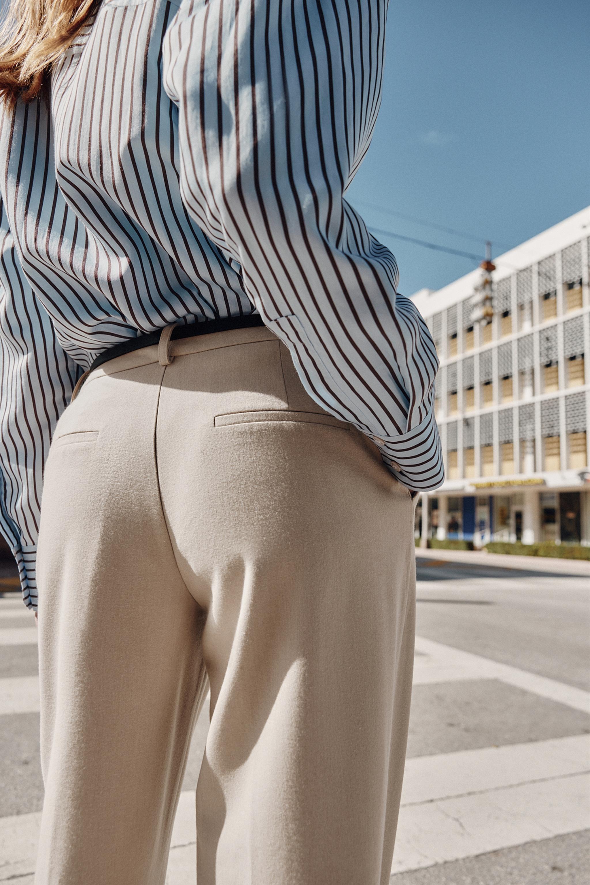 PANTALON DROIT À CEINTURE